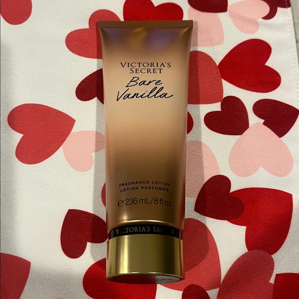 NWT Victoria’s Secret Bare Vanilla Fragrance Lotion, 8 fl oz